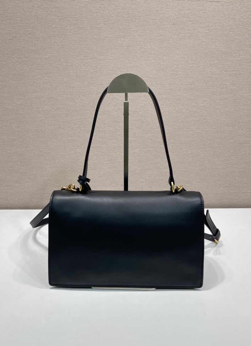Pra*a top handle bags
